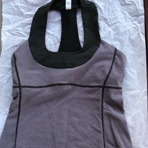 Lululemon sports top size 4